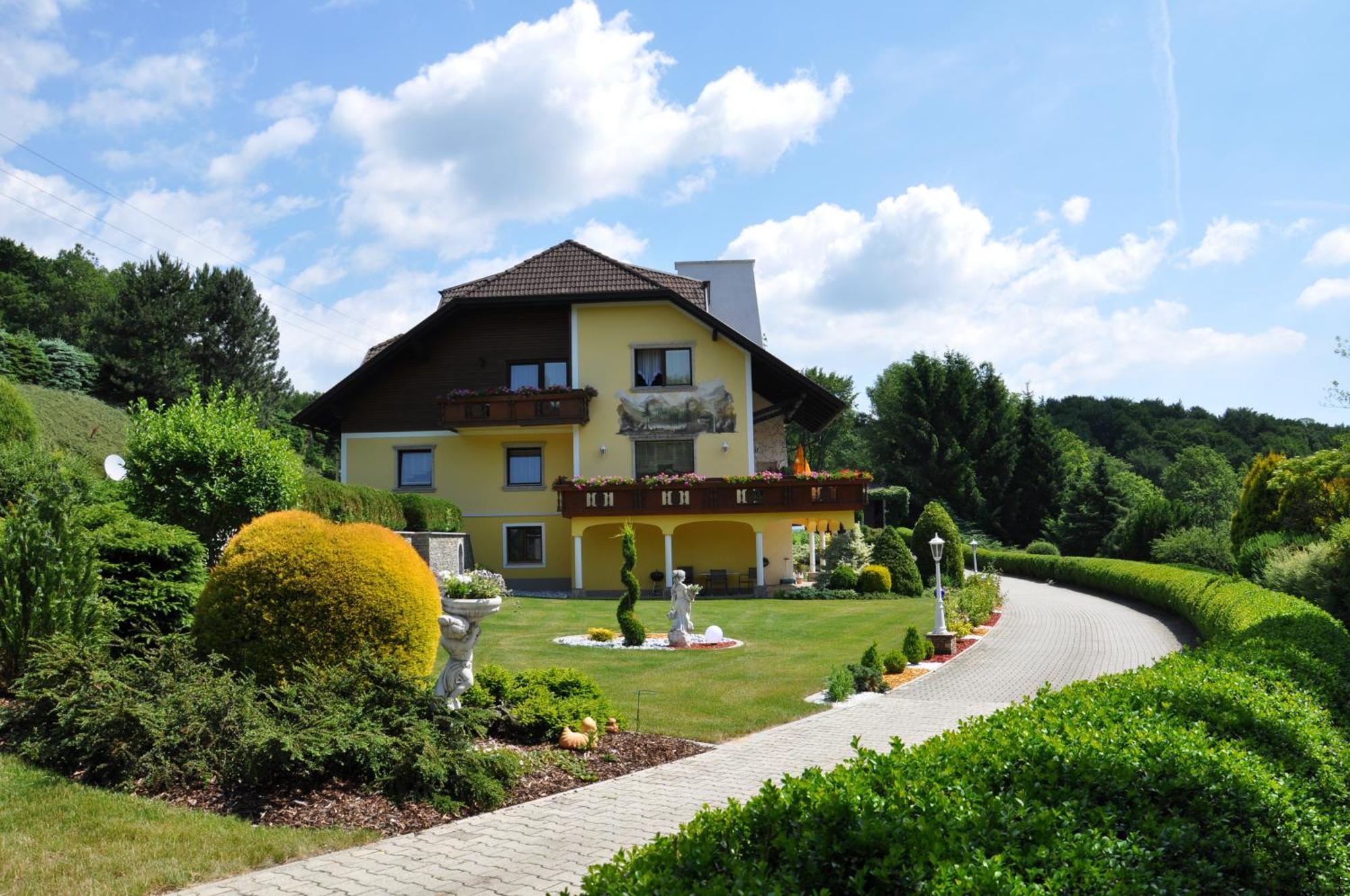 Fruehstueckspension Porranzl Persenbeug Buitenkant foto