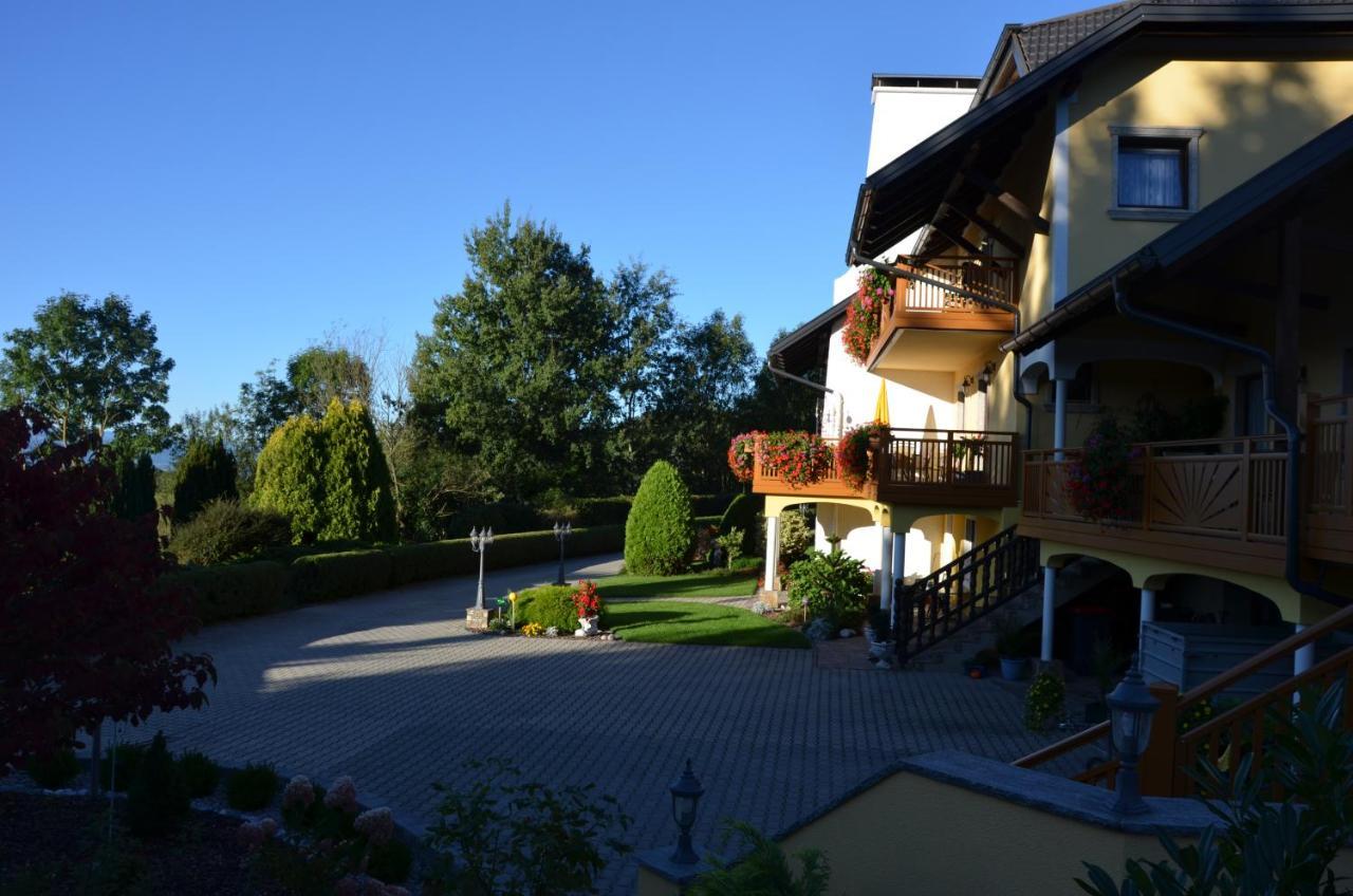 Fruehstueckspension Porranzl Persenbeug Buitenkant foto